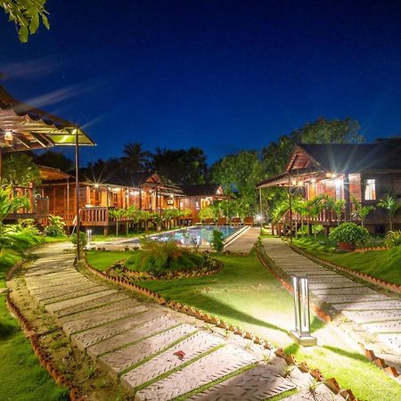 Anna Pham Bungalow - Friendly Local Phu Quoc Dış mekan fotoğraf