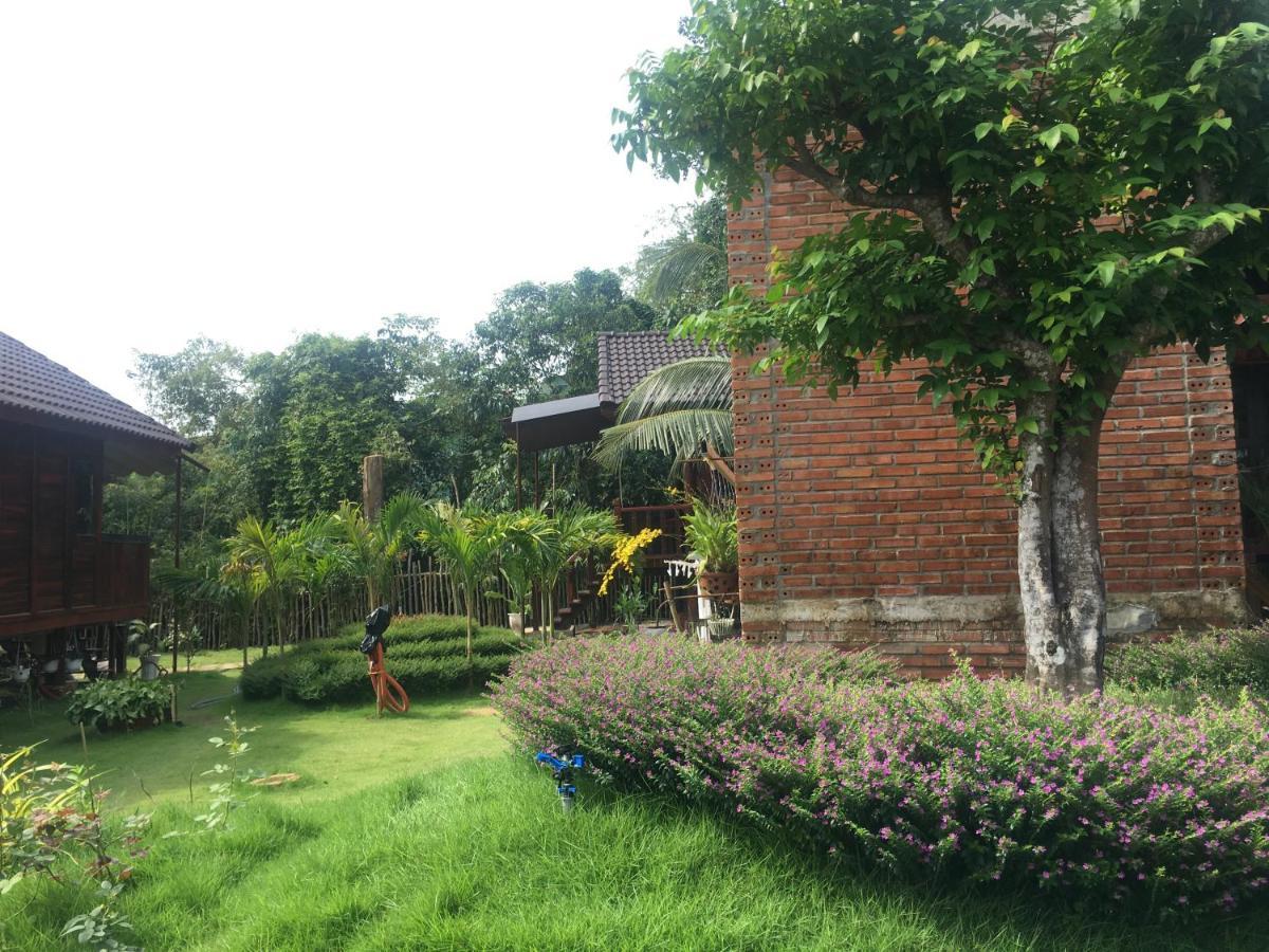 Anna Pham Bungalow - Friendly Local Phu Quoc Dış mekan fotoğraf